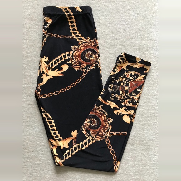 versace inspired leggings